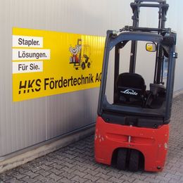 Linde E15-02 °°° Chariot 3 roues électrique