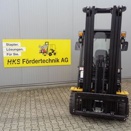 Yale ERP35UX °°° Chariot 4 roues électrique