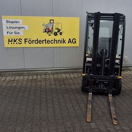 Yale ERP16VT SWB °°° Chariot 3 roues électrique