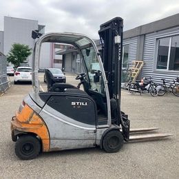 Still RX20-20 °°° Chariot 4 roues électrique