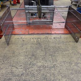 Pince à balles Hyster