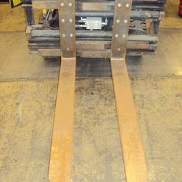 Fourche pince rotative Stabau