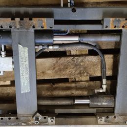 Dispositif de réglage des fourches Kaup