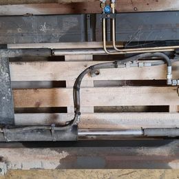 Dispositif de réglage des fourches Kaup