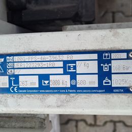 Dispositif de réglage des fourches Cascade