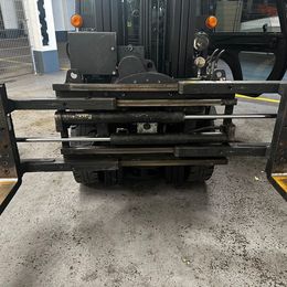 Fourche pince rotative Kaup