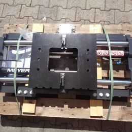 Dispositif de réglage des fourches avec déplacement latéral Meyer