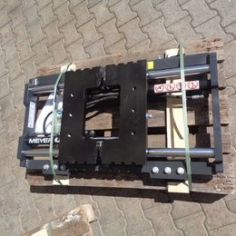 Dispositif de réglage des fourches avec déplacement latéral Meyer