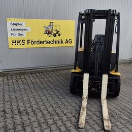 Yale ERP35VL-861 °°° Chariot 4 roues électrique