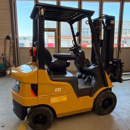 CAT Lift Trucks CATERPILLAR DP18N °°° Chariot élévateur diesel