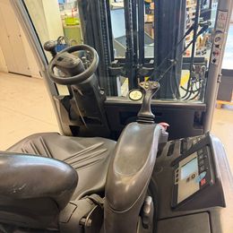 Still RX20-20 °°° Chariot 4 roues électrique